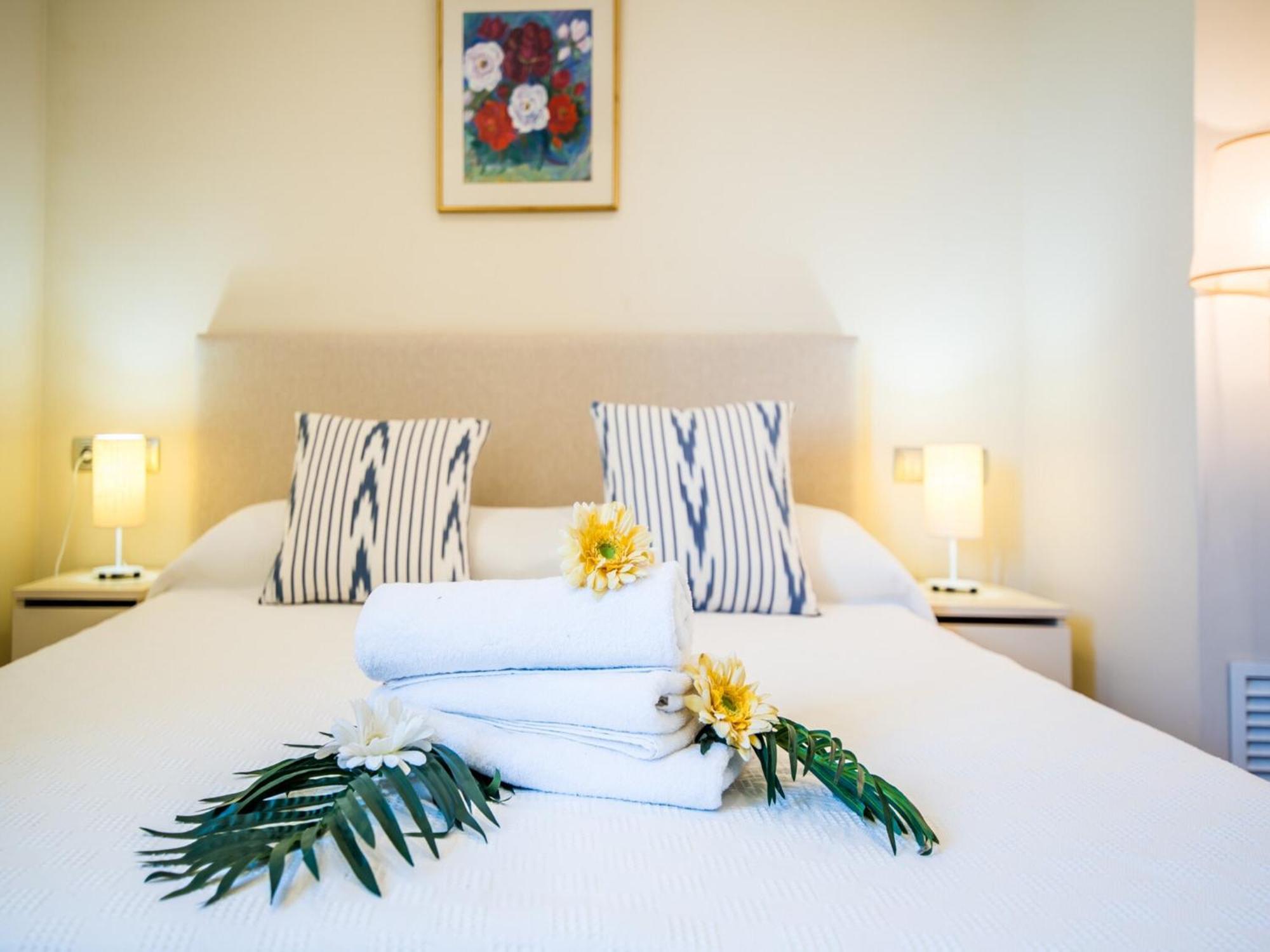 Ferienhaus Stunning With Private Terrace Alcanada